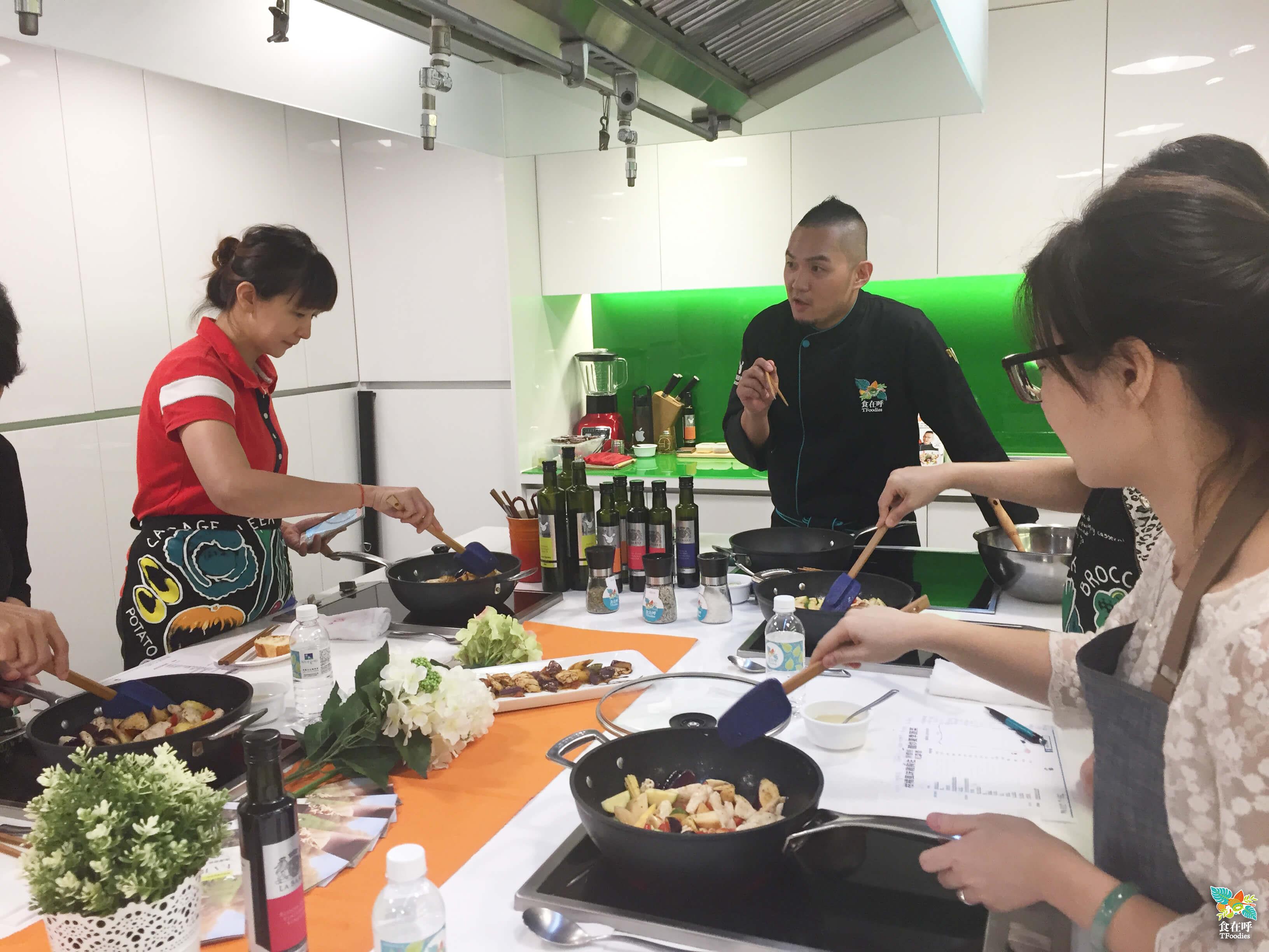 台中大遠百x食在呼 料理廚藝課 活動照片 1