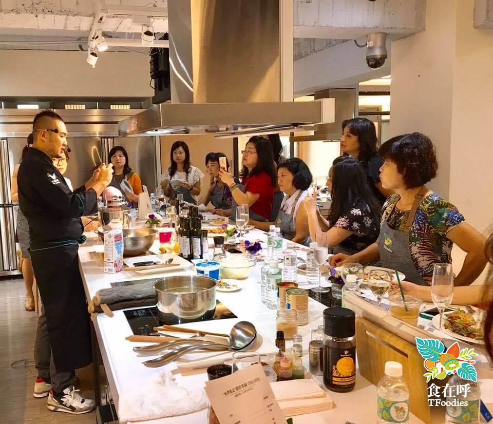姐妹的午餐手作聚會＿食在呼客製化私人包班 活動照片 13